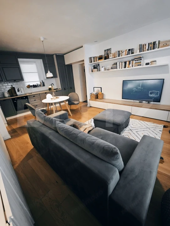 Apartament 2 camere, 55 mp, zona Ultracentrala