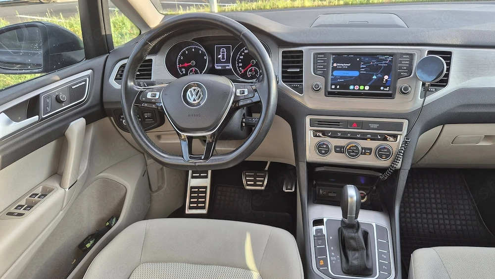 Volkswagen Golf Sportsvan 2017 1.2 TSI DSG, numai 125.000 km   întreținut obsesiv