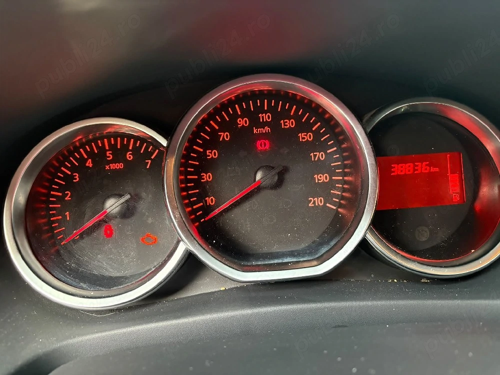Vand URGENT Dacia Sandero Stepway cu carte service