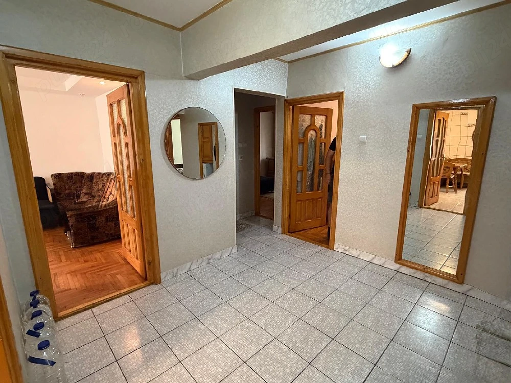 Apartament 4 camere Burdujeni 
