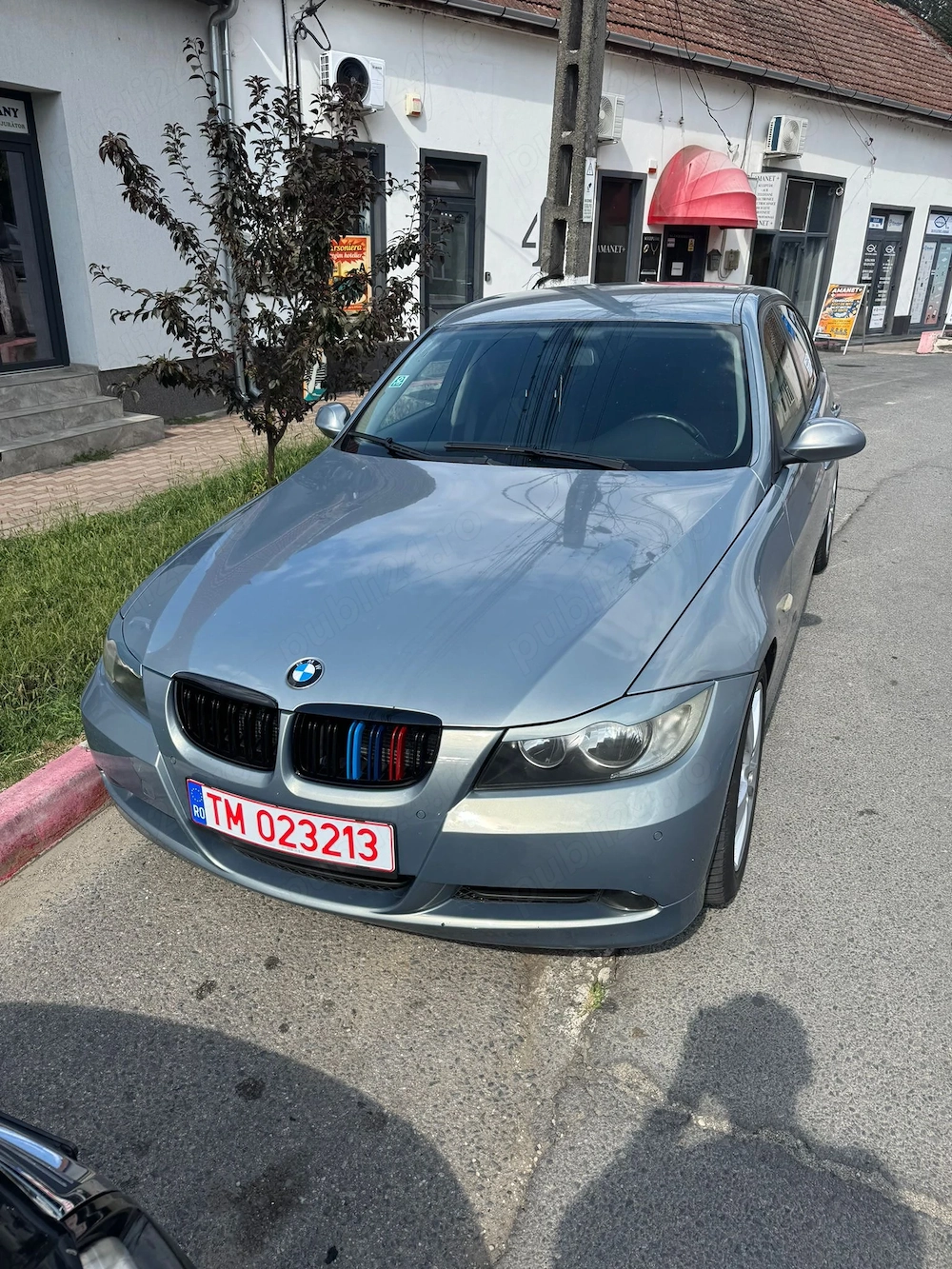 BMW e90 320i