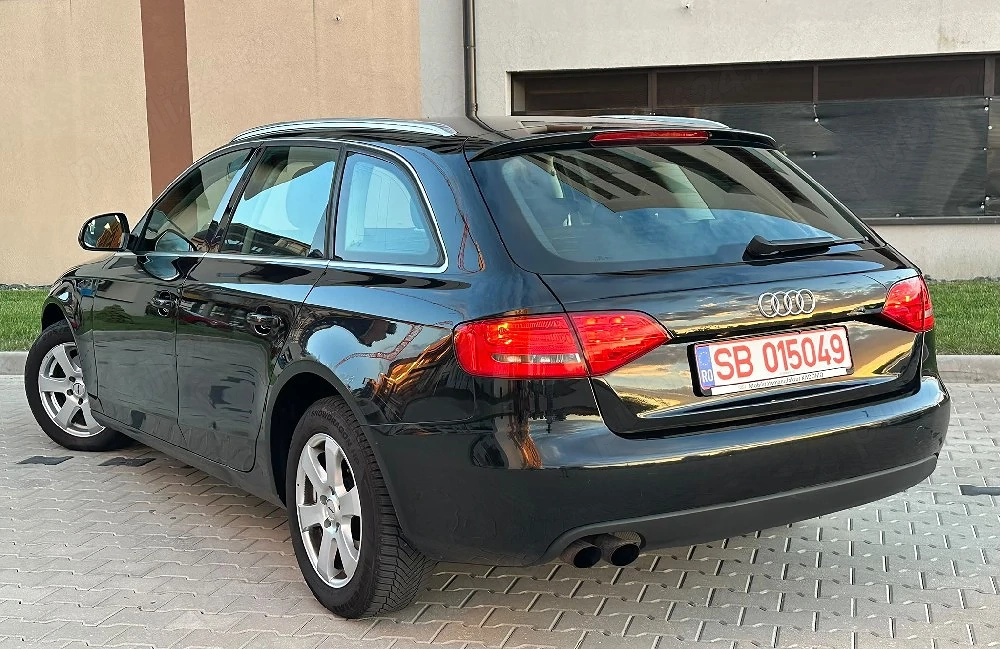 Vand Audi A 4 B 8 18 Benzina 