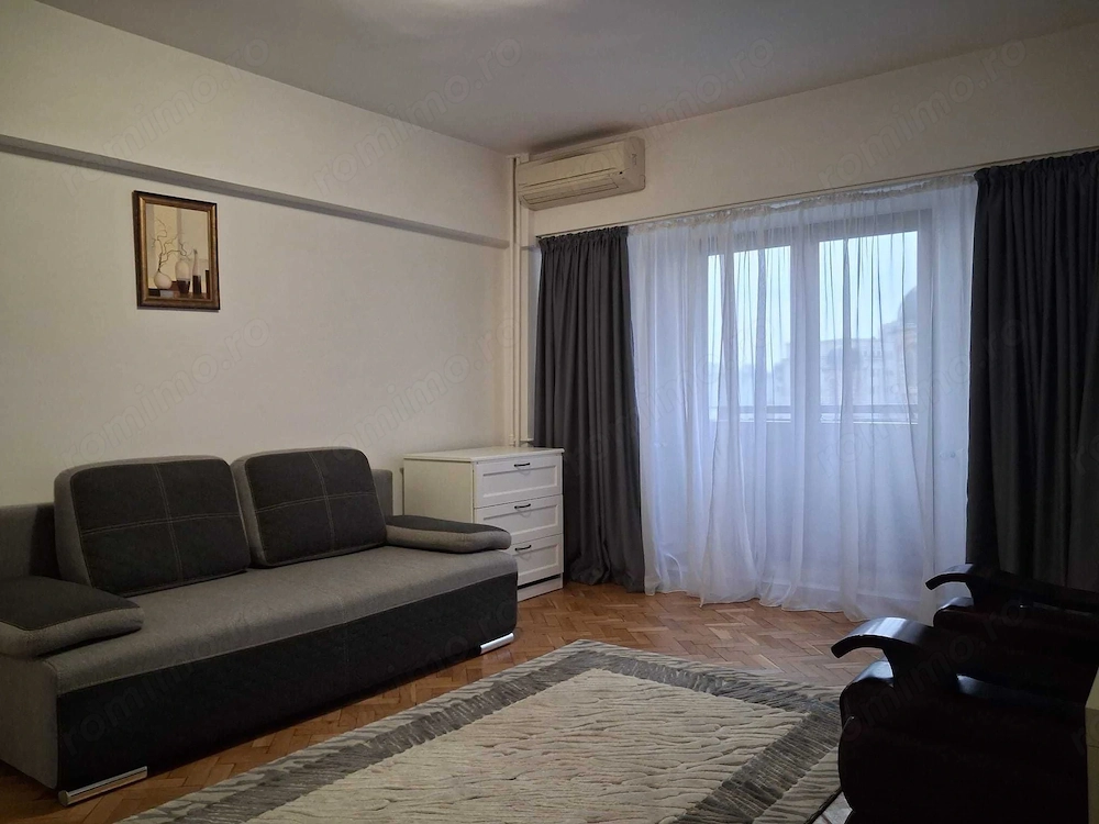 Închiriere Garsonieră Bulevardul Unirii - Fântâni, recent renovată, bloc cu pază