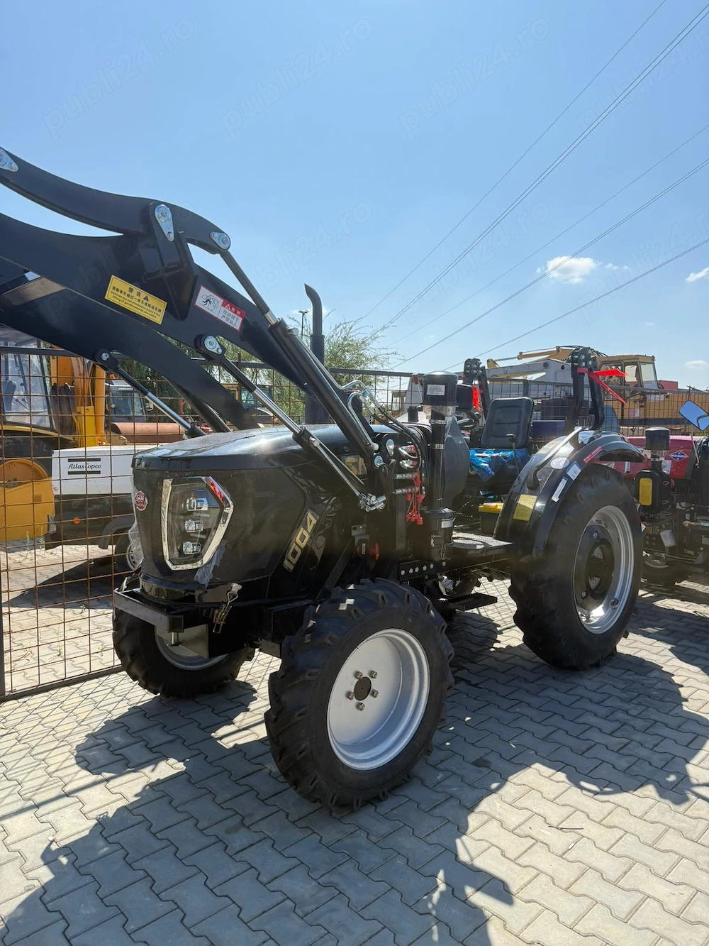 Tractor agricol TE 1004   100 CP, 4WD, nou