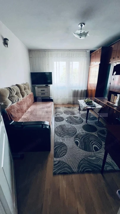 Apartament 2 camere, etaj 1, decomandat,, zona centrala-Blaj