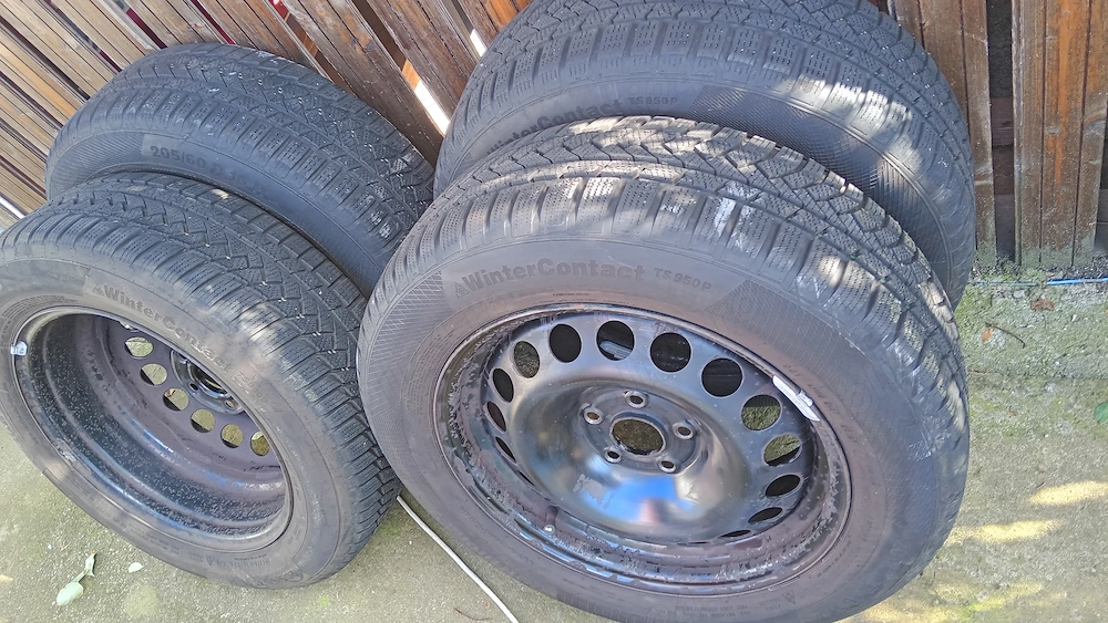 Negociabil,jante sau anvelope 600 Ron 205 60 16 5 105 stare foarte buna Continental