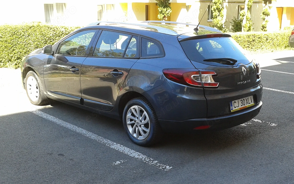 RENAULT Megane