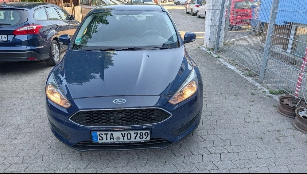 Ford Focus 2016-Euro 6 -1.6 benzina clasic aspirat- Impecabila