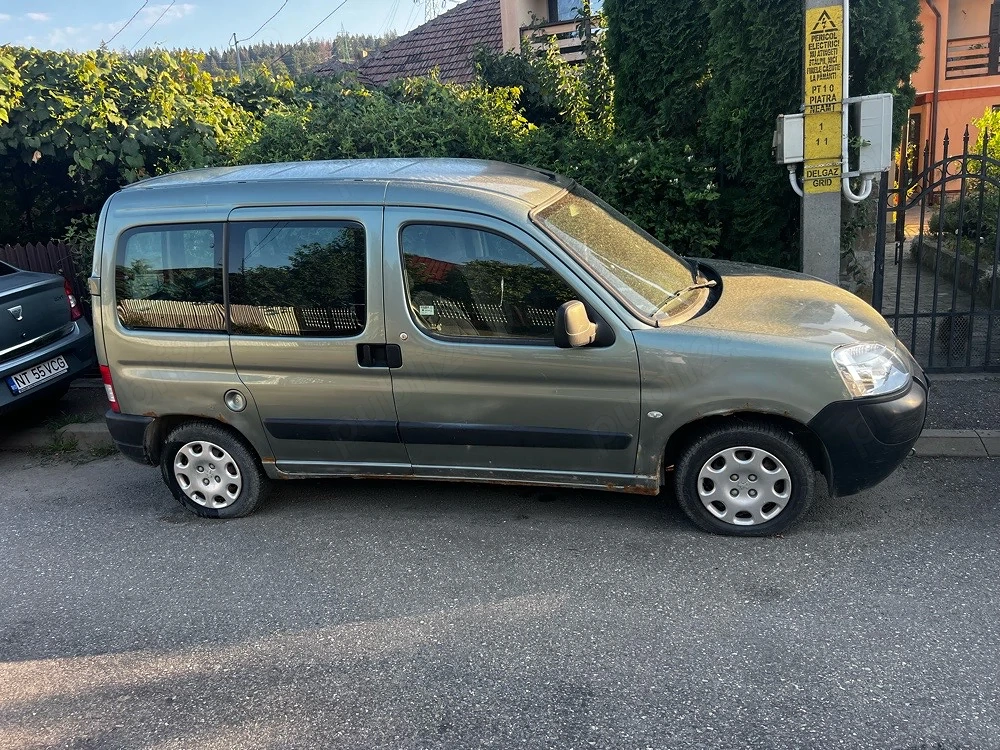 Vand Peugeot Partner din 2008, motorizare 1,6 diesel,170.000 km, functional.