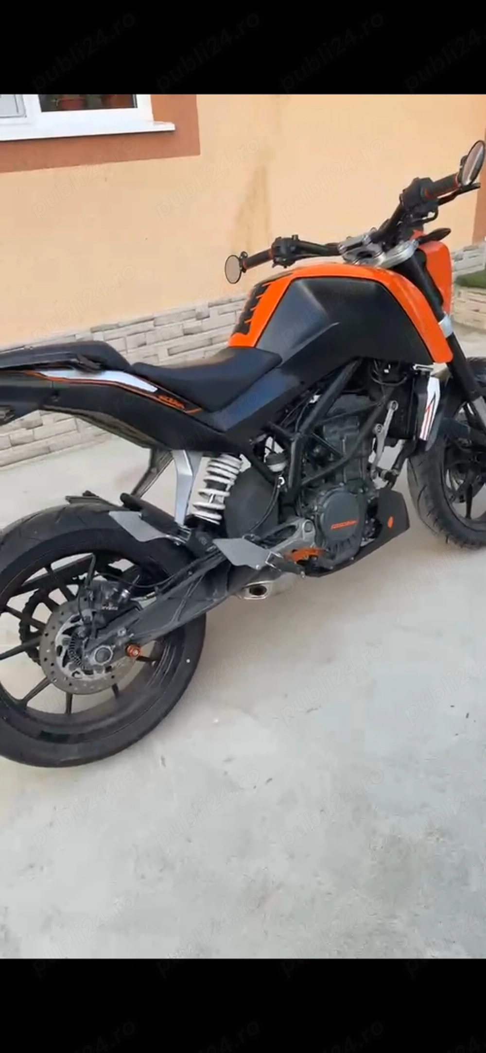 Ktm duke 125cc 2015 cu abs
