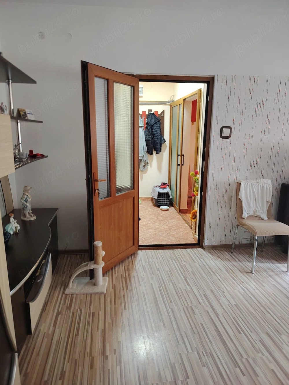 Vând apartament cu doua camere 