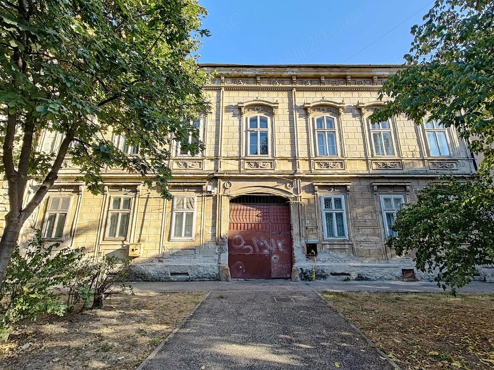 Cladire S+P+2, 1150mp teren, 1403mp cladire, Arad central