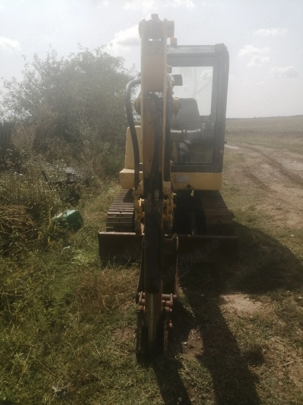 Excavator jcb 803 plus 