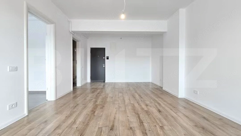  Garsonieră spațioasă de vânzare – Tractorul, Brașov | 38 mp + balcon 10 mp