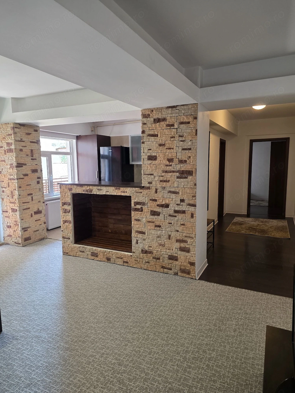 Ofer spre închiriere apartament 2 camere Mogoșoaia parc