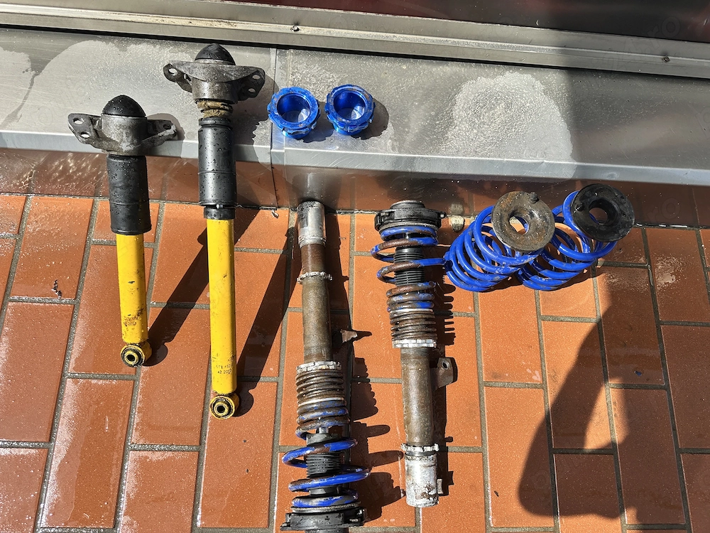 Set amortizoare + arcuri + flanse t technix