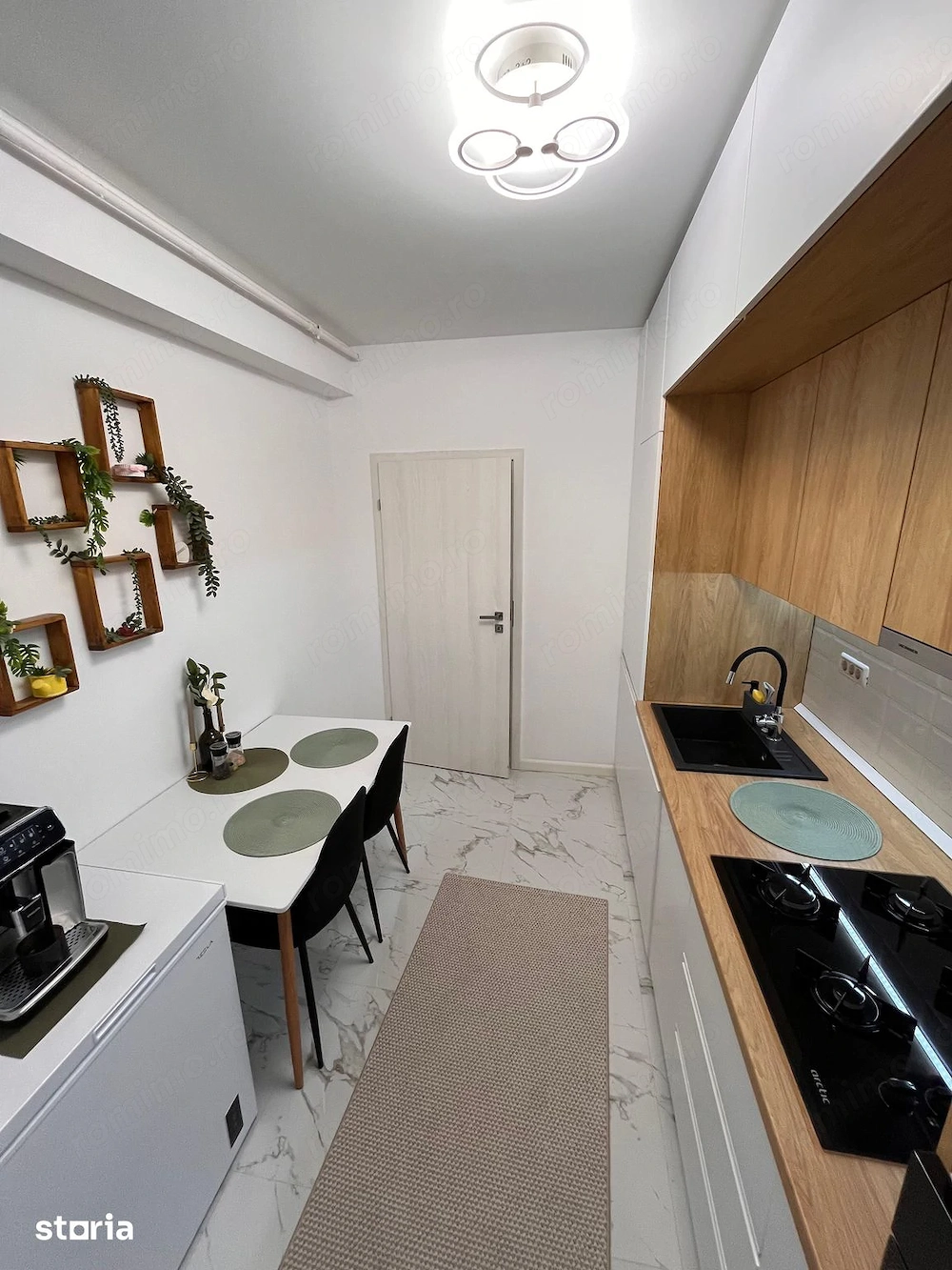 Apartament cu gradina proprie si locuri de parcare