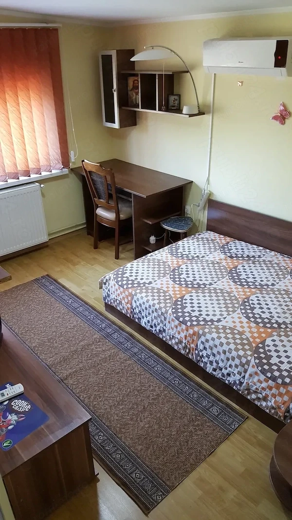 Garsoniera in casa la curte Brancoveanu Metrou