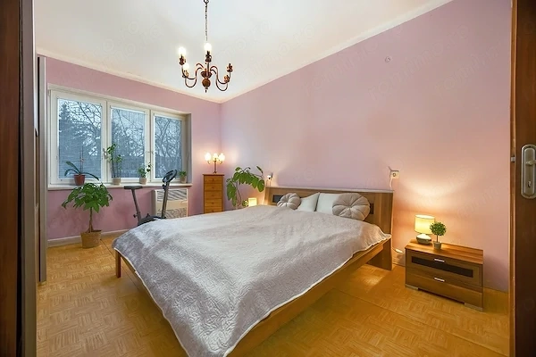 De inchiriat apartament cu 2 camere in zona Complexului Studentesc