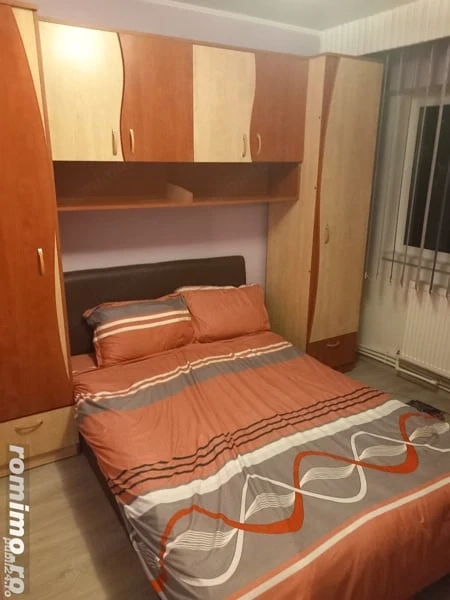 De inchiriat apartament 3 camere in zona Modern