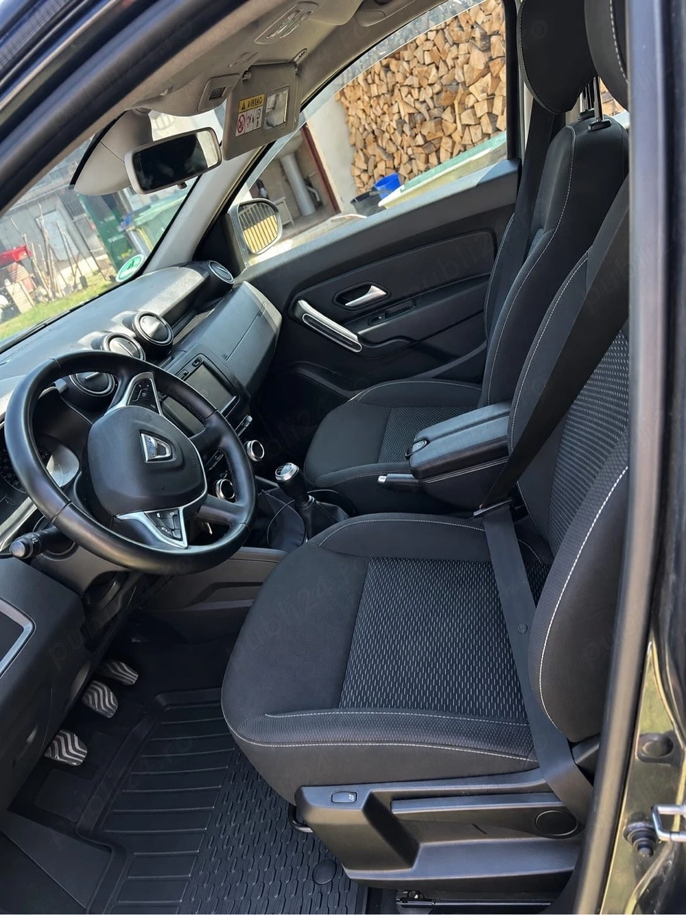 vand dacia duster 