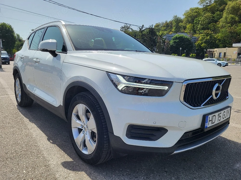 cand Volvo XC 40 diesel -Automatic