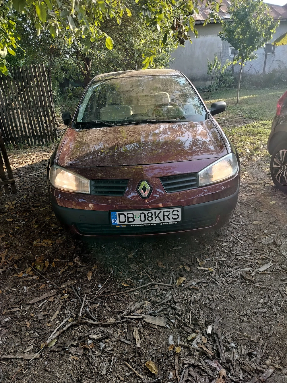 Vand Renault megane 2,an fabricatie 2005,1.4,16v benzina-GPL
