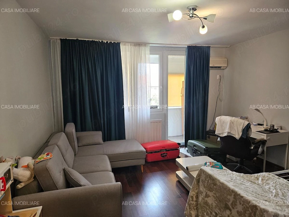 Apartament 3 camere, etaj intermediar, Complexul Studențesc, Sala Olimpia, comision 0%