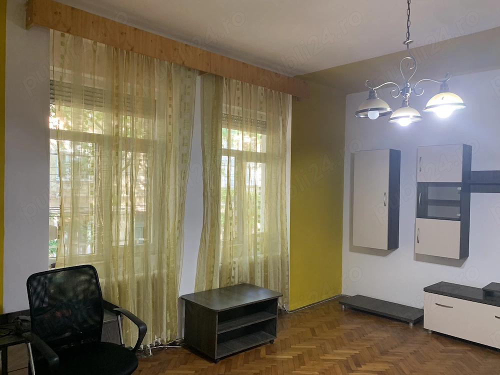 Casa in zona  Balcescu