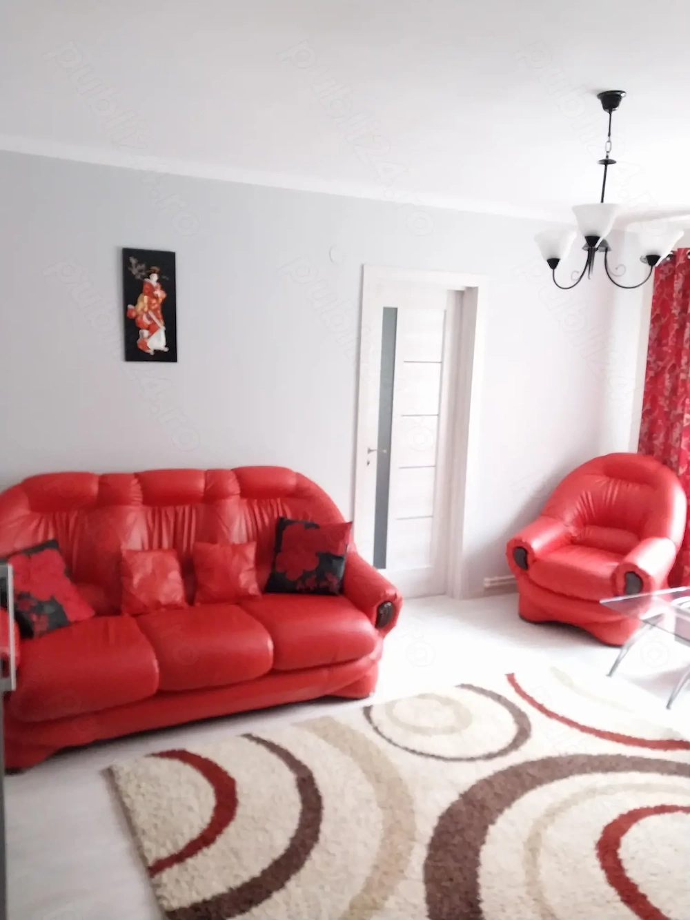 Apartament 3 camere de inchiriat