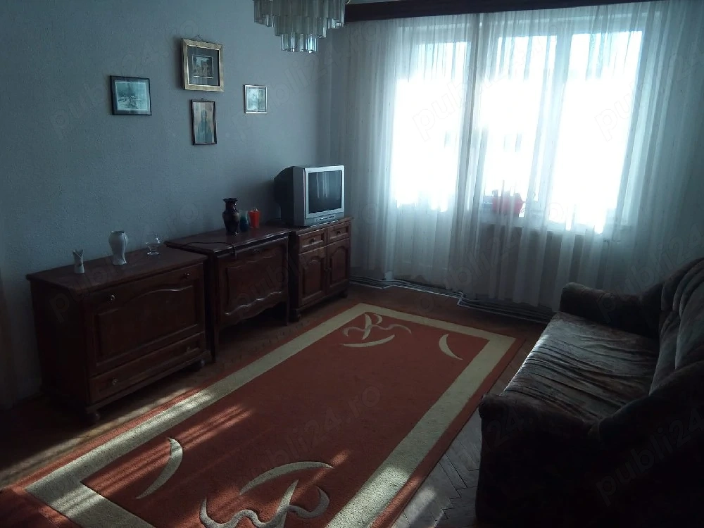 Apartament 3 camere de inchiriat , ultracentral , Slatina 