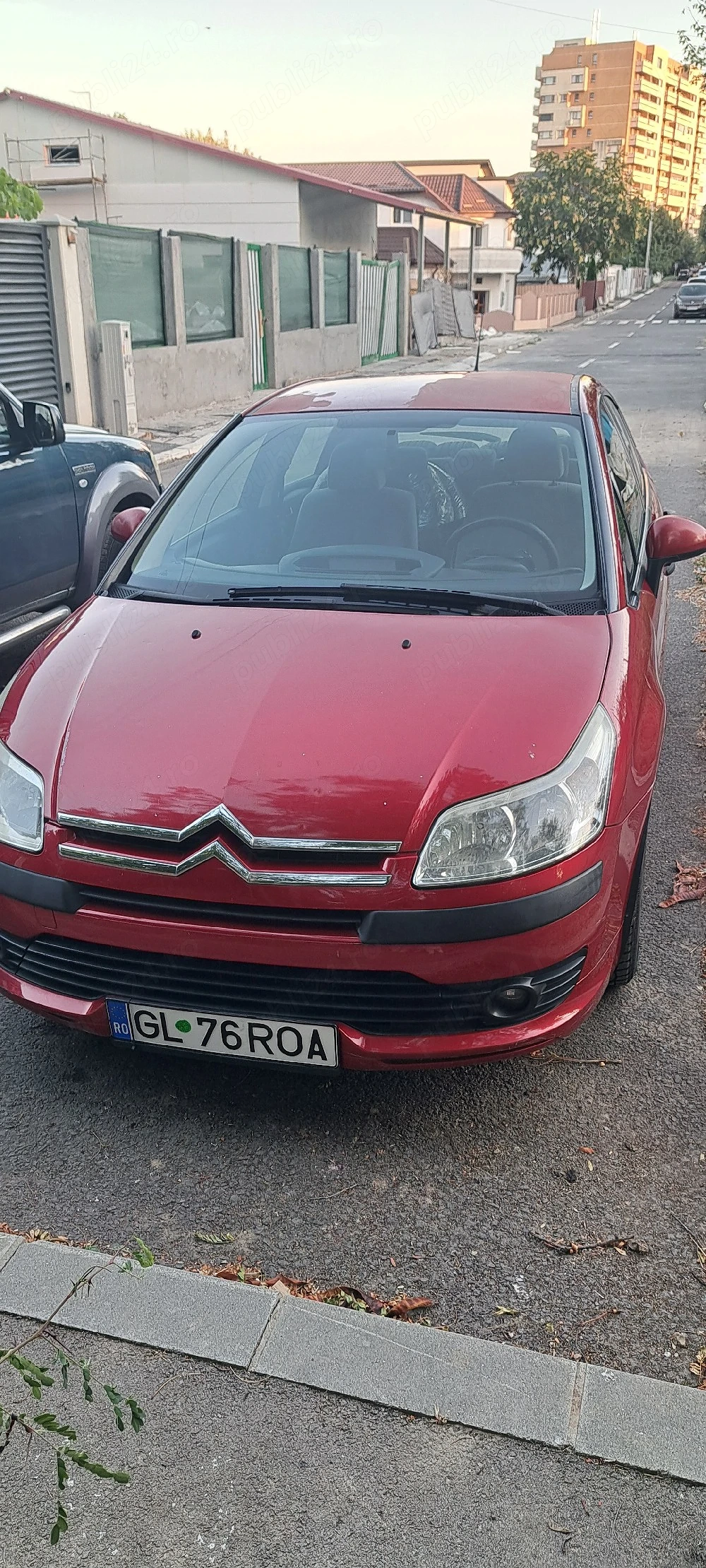 Vând citroen C4
