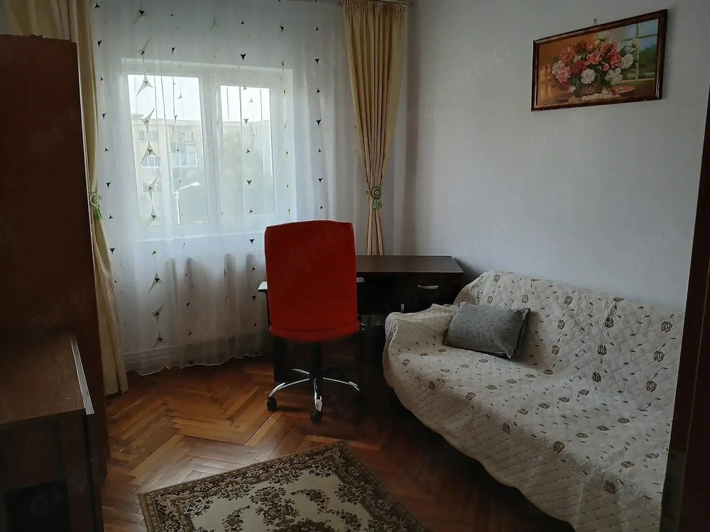 Proprietar inchiriez apartament 3 camere Girocului-str.D.Juganaru