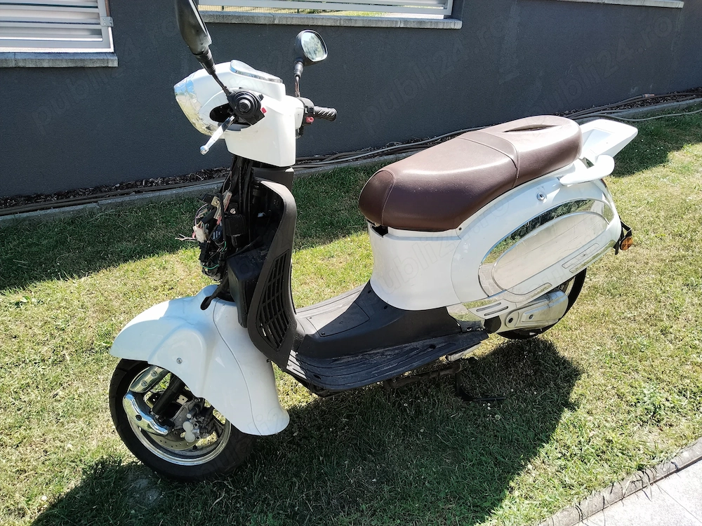 Retro Moped Vendetta Ride 2018