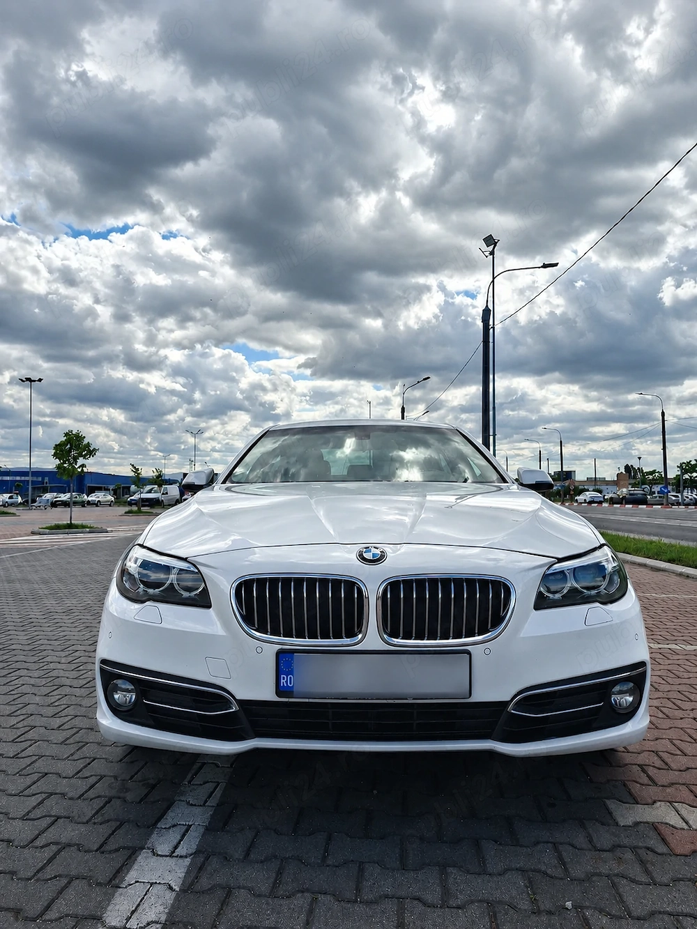BMW F10 520d xDrive Luxury Facelift 2014 | 184 CP Euro 6 | Întreținut exemplar