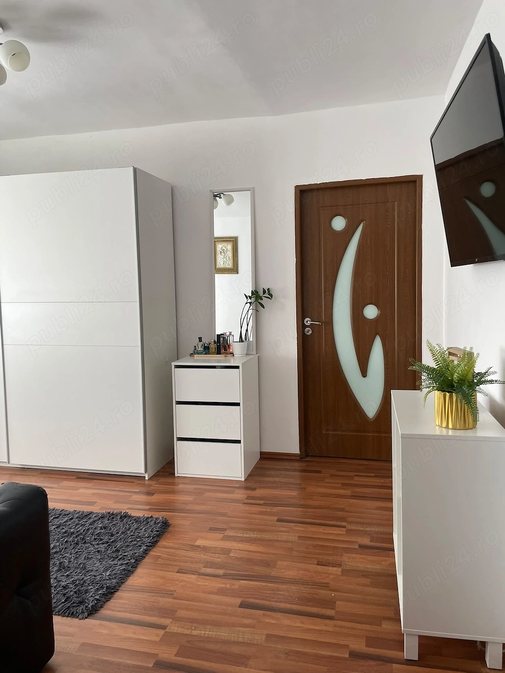 Apartament 2 camere inchiriat sau vanzare