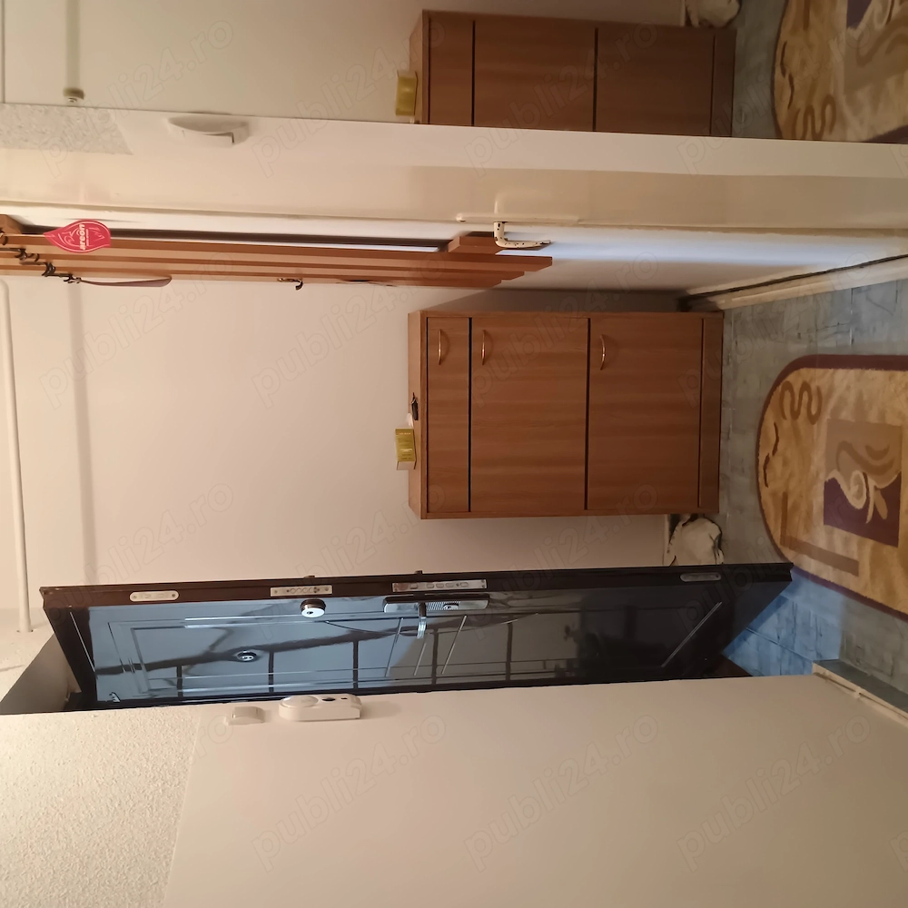 Vând apartament!
