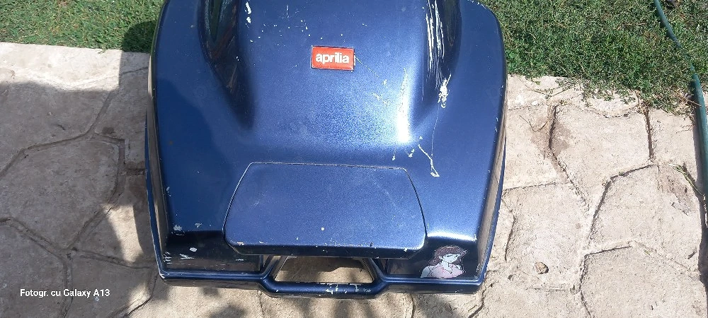 lada pentru aprilia