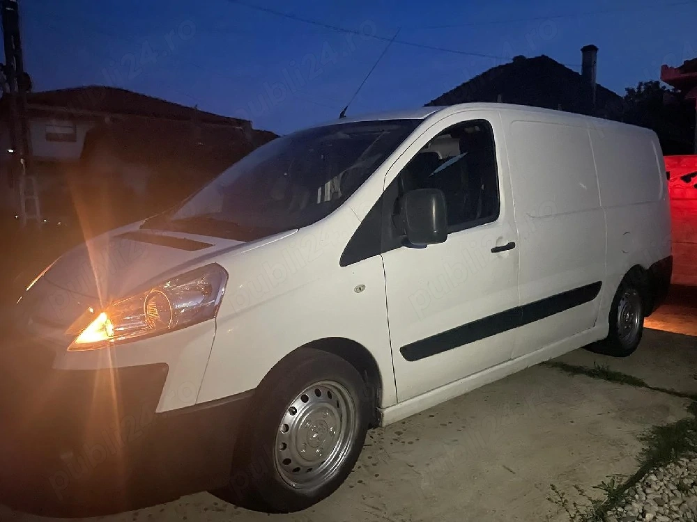 Vând Citroen Jumpy