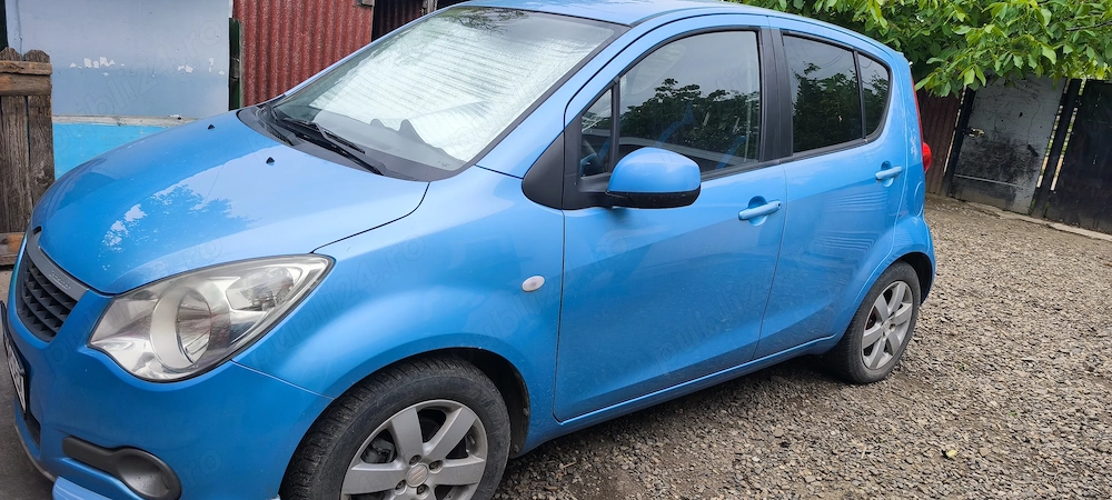 Vând Opel Agila 