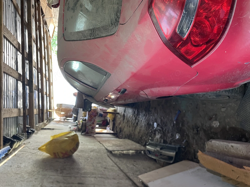 Vând intreaga sau dezmembrez Chevrolet aveo 1.2 benzină și gaz 