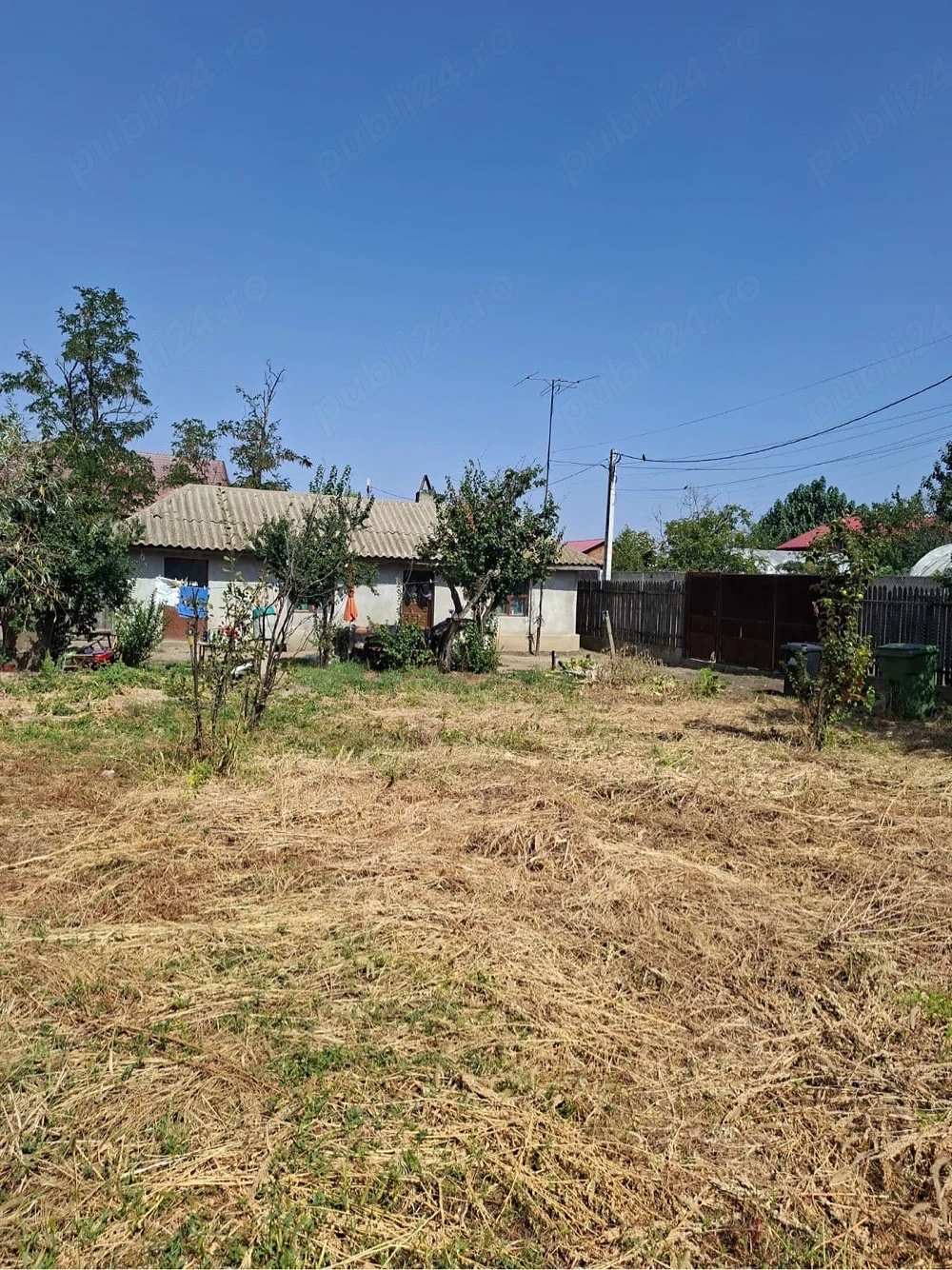 Vand teren cu casa aproape de Alexandria, Com Poroschia