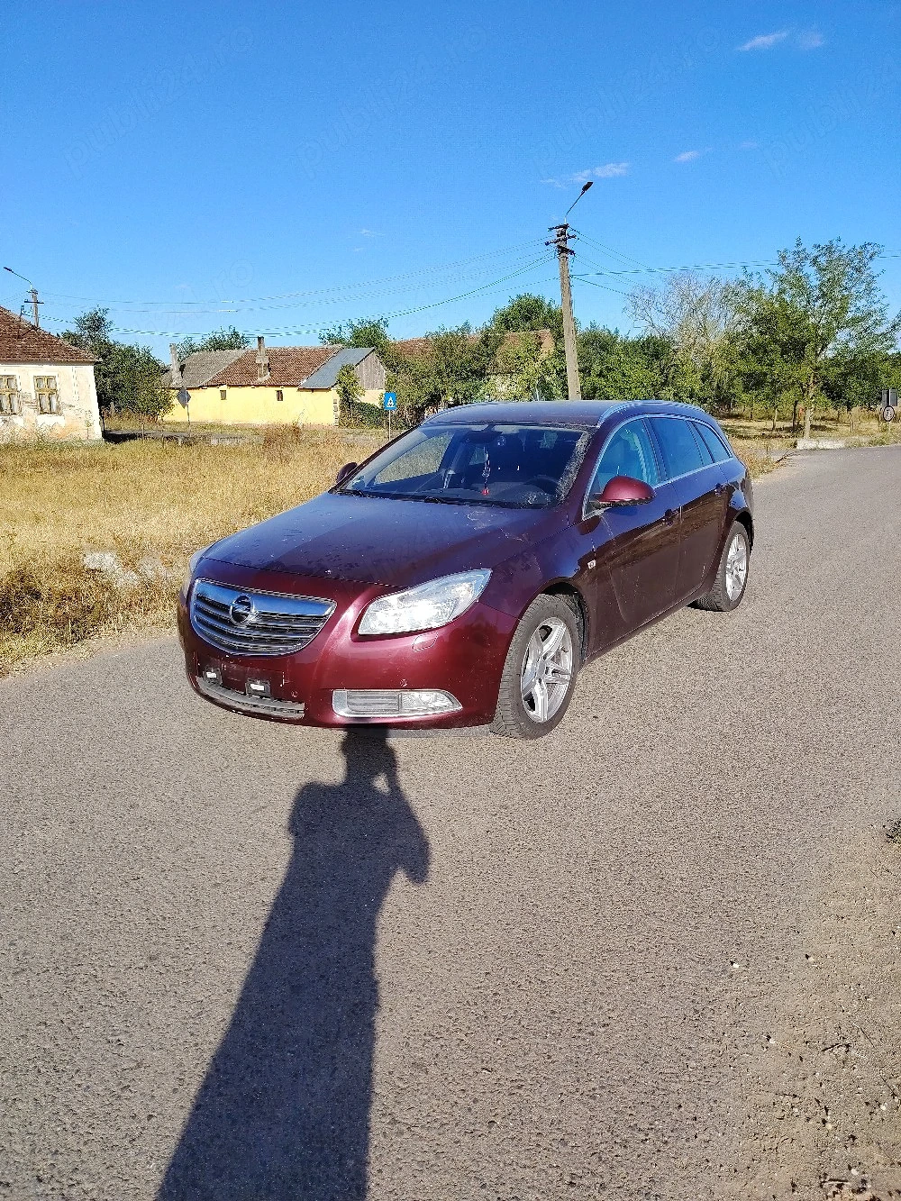 Vând Opel insignia 