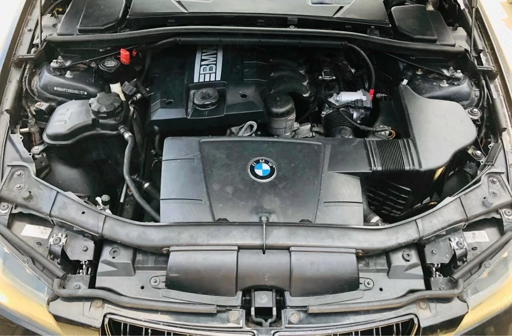 BMW E90 benzinar 