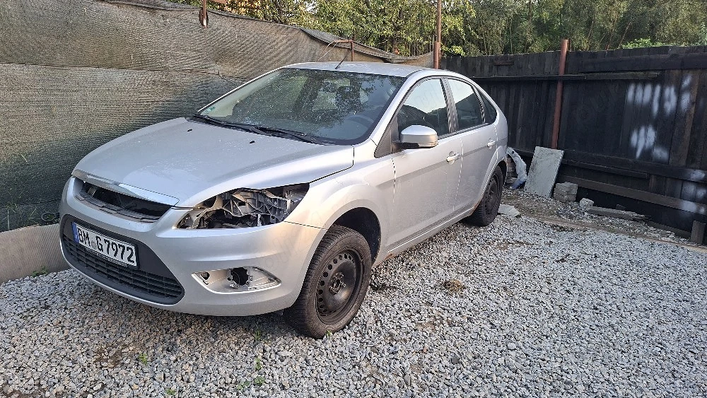 dezmembrez ford focus  facelift sau vand asa cum se vede foto