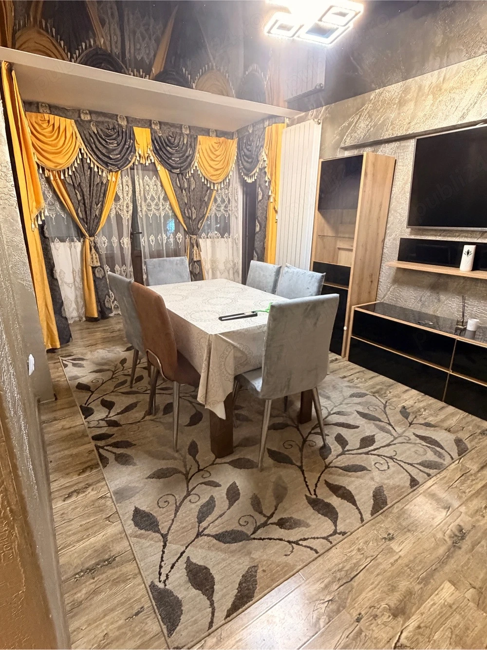 De inchiriat apartament cu 3 camere 