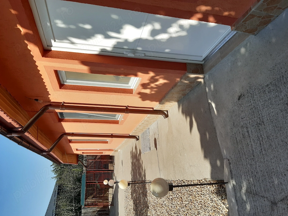 Casa de vanzare