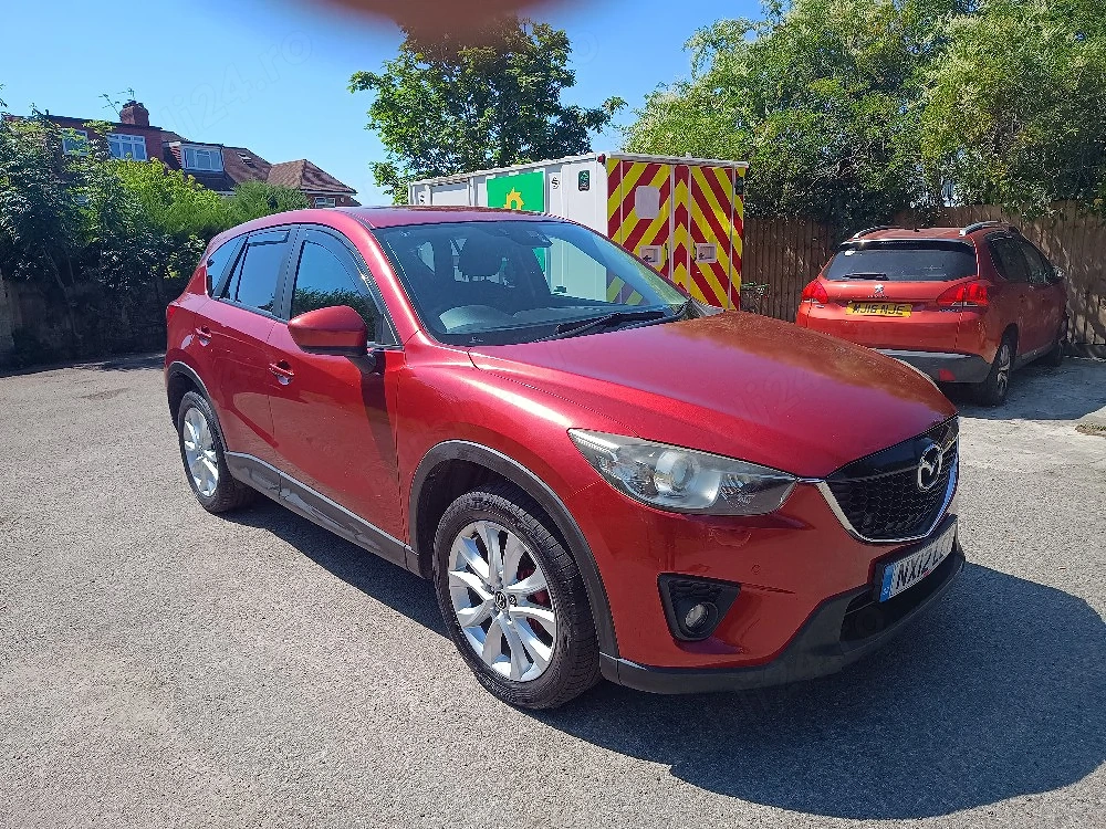 vând Mazda CX 5 2.2 diesel sky active 2012 adusă din Anglia pe roți 