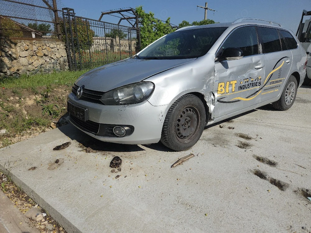 dezmembrez golf 6 cayc