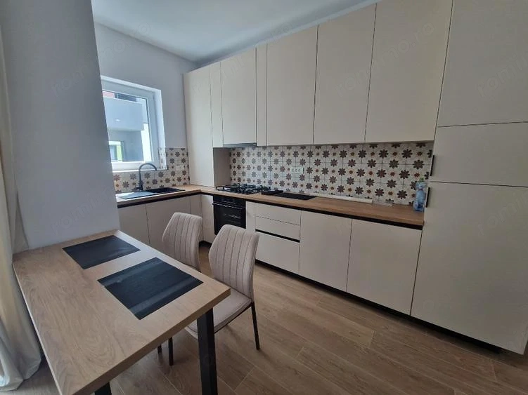 De inchiriat apartament 2 camere in zona Giroc